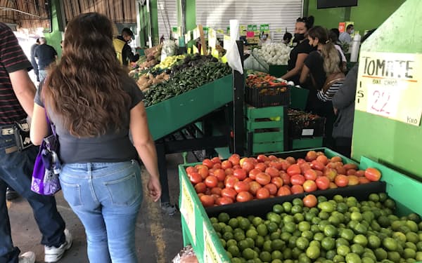 メキシコでは食料品の価格が上がっている（バハカリフォルニア州の市場）