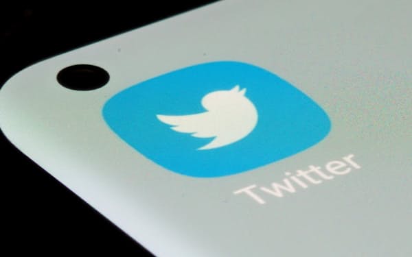 マスク氏はツイッターの各種機能改良に意欲を示す=ロイター