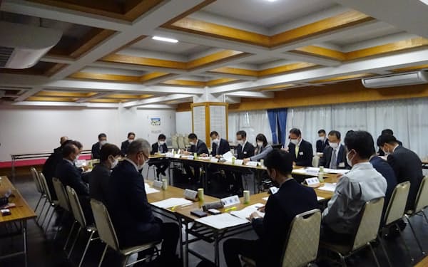 26日、岡山県津山市で開かれたアートプロジェクト準備委員会総会