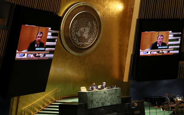 国連総会は、安保理の常任理事国に拒否権行使の説明責任を求める決議を採択した（26日、ニューヨークの国連本部）＝ロイター
