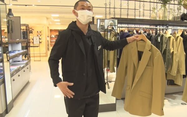 フォーシーズンズが企画したスーツの販売コーナーを大丸札幌店内に期間限定で設けた