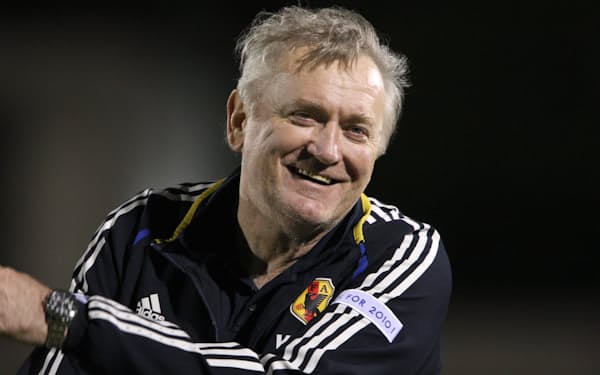 オシムさん出身地で追悼式典 サッカー日本代表元監督 日本経済新聞 オシムさん出身地で追悼式典 サッカー日本代表元監督 日本経済新聞