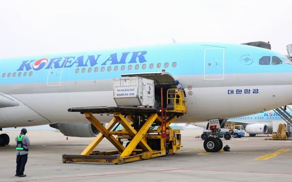 大韓航空は貨物を伸ばして最高益に