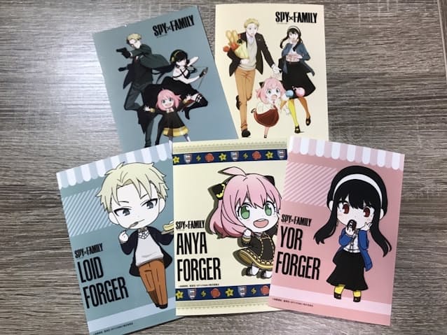 推し活はコンビニで ブロマイドやキャラ包装で限定品 日本経済新聞 推し活はコンビニで ブロマイドやキャラ包装で限定品 日本経済新聞