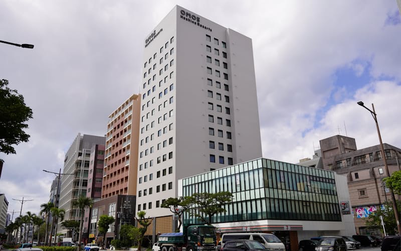 2021年に開業したOMO5沖縄那覇は那覇市中心部に位置する都市観光ホテルだ 2021年に開業したOMO5沖縄那覇は那覇市中心部に位置する都市観光ホテルだ