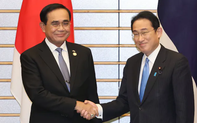 首相 タイ シンガポールと首脳会談 対ロ認識で一致 日本経済新聞 首相 タイ シンガポールと首脳会談 対ロ認識で一致 日本経済新聞