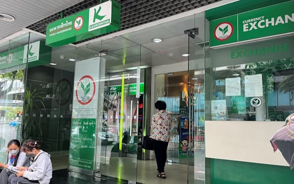カシコン銀行はインドネシアに本格進出する（バンコクの店舗）