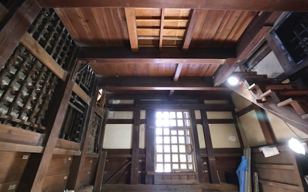 江戸の末年に建てられた土蔵「ギャラリー・エフ蔵」。演奏会ではどんな小さな音もしっかり聞こえ、どんな大きな音も耳障りにならないという（現在は解体されている）©Hideki Shiozawa