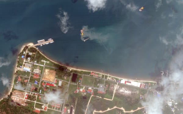 人工衛星から撮影したカンボジア南西部、リアム海軍基地（４月）＝AP