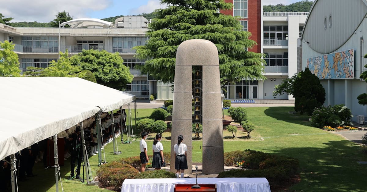 大阪 池田小事件21年で追悼式 安全な学校 語り継ぐ 日本経済新聞 大阪 池田小事件21年で追悼式 安全な学校 語り継ぐ 日本経済新聞