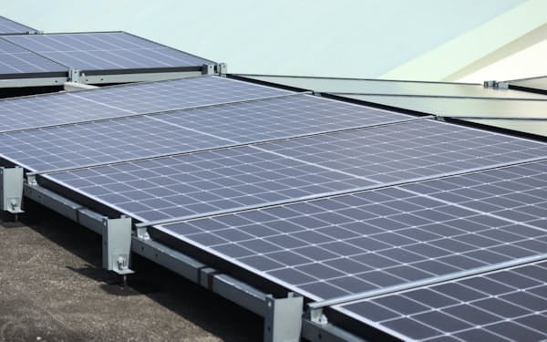 太陽光発電所では出力制御が行われている