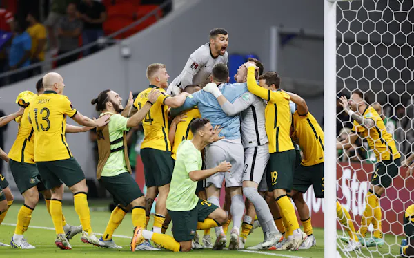 サッカー クラブw杯 22年2月にuae開催 Fifa発表 日本経済新聞 サッカー クラブw杯 22年2月にuae開催 Fifa発表 日本経済新聞