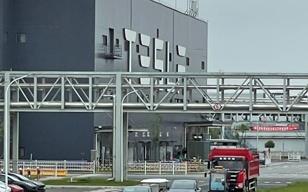 ロックダウンにより米テスラは一時上海工場の操業を停止した（6月1日）