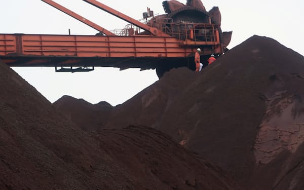 中国はオーストラリア産鉄鉱石への依存度が高い＝ロイター
