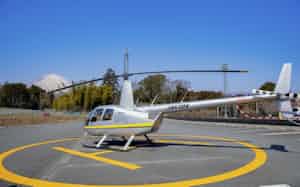 御殿場アウトレットではヘリコプターでの遊覧飛行サービスがある(6分6900円)