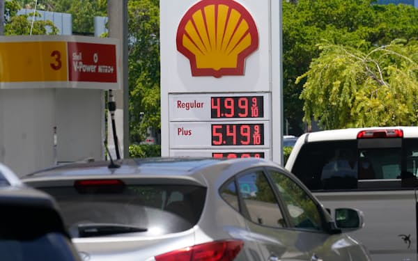 ガソリン価格の高止まりは米国の家計を直撃している＝ＡＰ