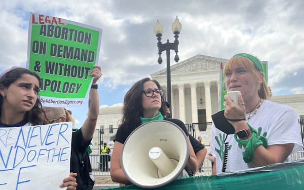 グリコ森永事件で犯人視報道 講談社側に賠償命令 東京地裁 日本経済新聞 グリコ森永事件で犯人視報道 講談社側に賠償命令 東京地裁 日本経済新聞