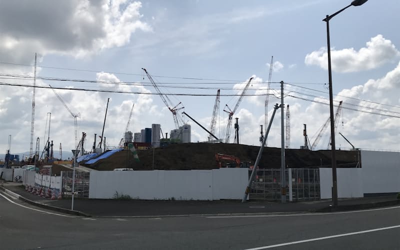 TSMC新工場の建設は着実に進んでいる(6月、熊本県菊陽町) TSMC新工場の建設は着実に進んでいる(6月、熊本県菊陽町)