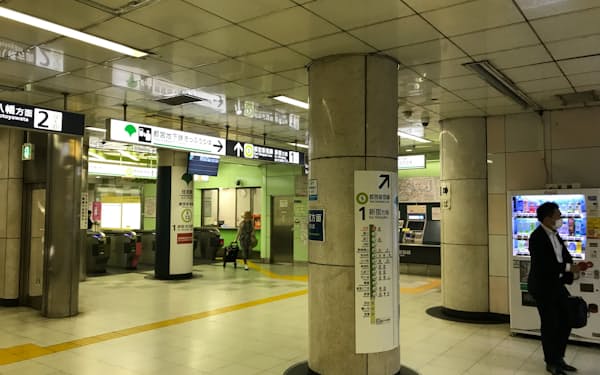 東京都は地下鉄105駅などを避難施設に指定した（江東区）