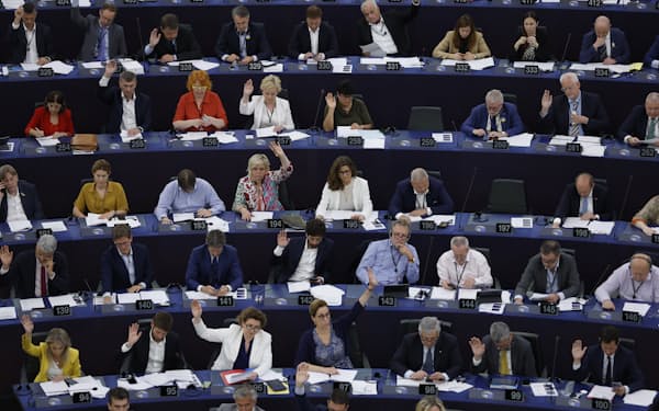 欧州議会は６日、タクソノミー案を採決した（仏ストラスブール）＝ＡＰ