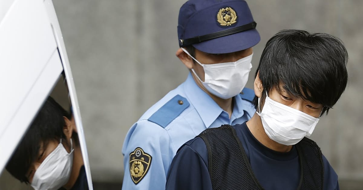 安倍元首相銃撃 宗教団体施設で試射 穴開いた板押収 日本経済新聞 安倍元首相銃撃 宗教団体施設で試射 穴開いた板押収 日本経済新聞