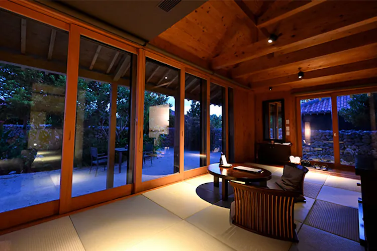 星野リゾートはなぜ強い 帝国ホテルとの決定的違い Nikkei Style 星野リゾートはなぜ強い 帝国ホテルとの決定的違い Nikkei Style