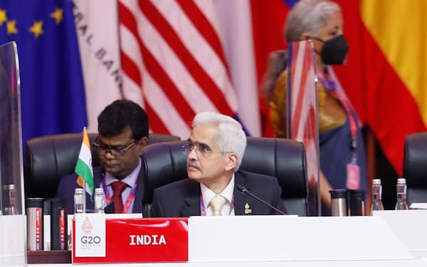 RBIの突然の通達にインドのフィンテック新興企業は揺れている（15日、インドネシアで国際会議に出席したダスRBI総裁）＝ロイター