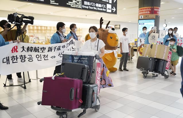 新千歳空港 2年4カ月ぶり国際線再開 韓国 仁川便 日本経済新聞 新千歳空港 2年4カ月ぶり国際線再開 韓国 仁川便 日本経済新聞