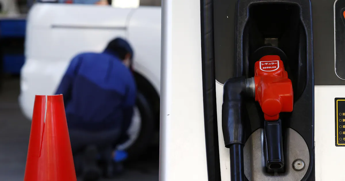 給油所数2 減 21年度末2万8475カ所 減り幅は縮小 日本経済新聞 給油所数2 減 21年度末2万8475カ所 減り幅は縮小 日本経済新聞