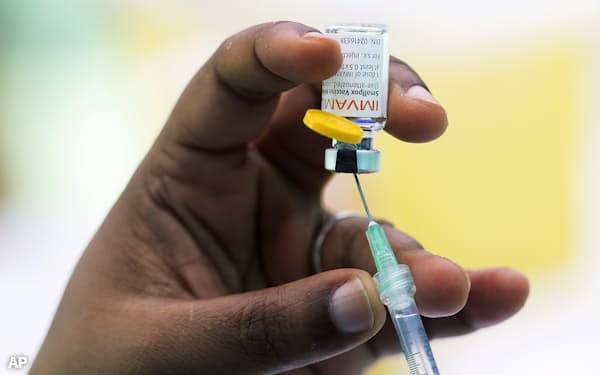海外ではサル痘の感染拡大を受けてワクチン接種が進んでいる(カナダのモントリオール)=AP