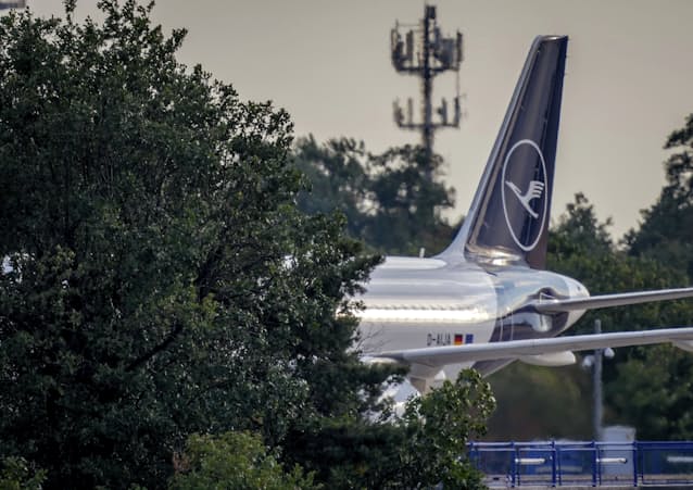 ドイツのルフトハンザ航空1000便欠航 スト影響 日本便も遅れ 日本経済新聞 ドイツのルフトハンザ航空1000便欠航 スト影響 日本便も遅れ 日本経済新聞