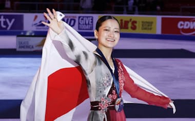 女子で2位となった渡辺倫果(16日、レークプラシッド)=共同