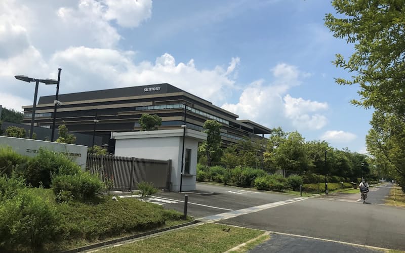 サントリーのワールドリサーチセンターなどけいはんな学研都市には企業進出が相次ぎ、税収増につながっている(京都府精華町) サントリーのワールドリサーチセンターなどけいはんな学研都市には企業進出が相次ぎ、税収増につながっている(京都府精華町)