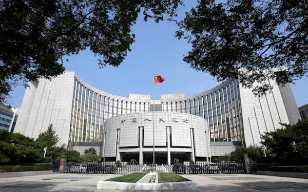中国人民銀行や政府は中国景気にどう対応するか=ロイター
