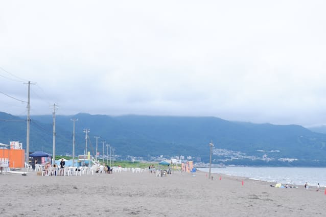 おたるドリームビーチ 北国の夏彩る キャンプ場も誕生 日本経済新聞 おたるドリームビーチ 北国の夏彩る キャンプ場も誕生 日本経済新聞