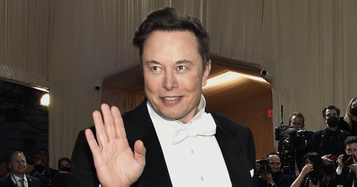 マスク氏 英サッカークラブ マンuを買収とツイート 日本経済新聞 マスク氏 英サッカークラブ マンuを買収とツイート 日本経済新聞