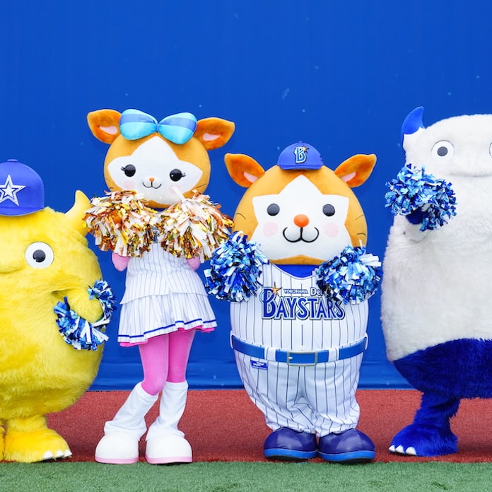 球団マスコット Db スターマン ファンとチームつなぐ1日 日本経済新聞 球団マスコット Db スターマン ファンとチームつなぐ1日 日本経済新聞
