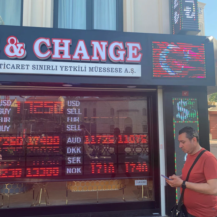 トルコ8会合ぶり利下げ リラは年初来安値 日本経済新聞 トルコ8会合ぶり利下げ リラは年初来安値 日本経済新聞