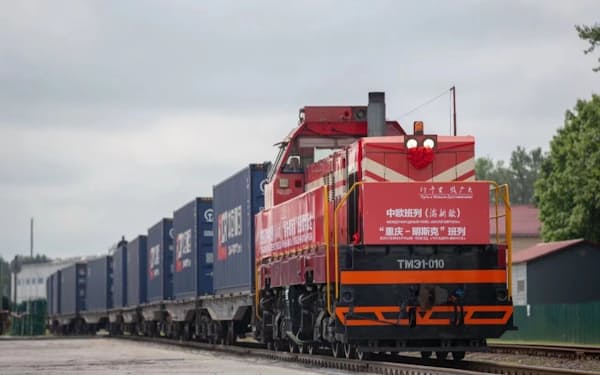 中国とロシア、欧州を結ぶ国際貨物列車「中欧班列」（重慶市の運営会社の公式ＳＮＳから）