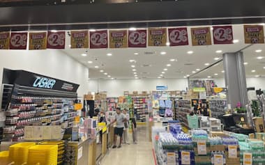 ミスターDIYの店舗では家庭向けの幅広い商品を取り扱う(6月、マレーシア・ジョホール州)