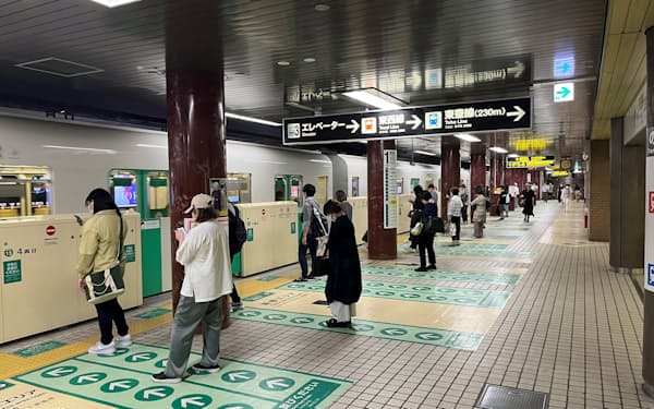札幌市営地下鉄南北線の大通駅（24日）