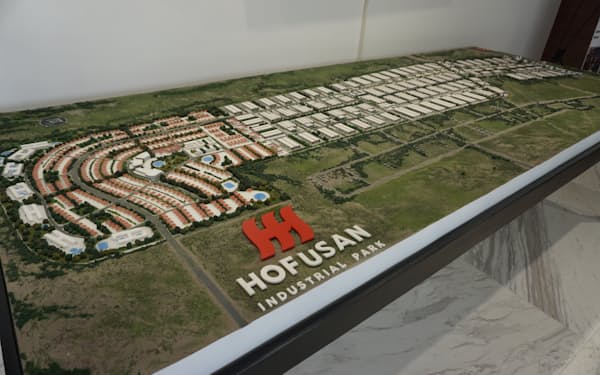 メキシコにある中国企業の工業団地「ホフサン・インダストリアル・パーク」の模型（北部ヌエボレオン州）