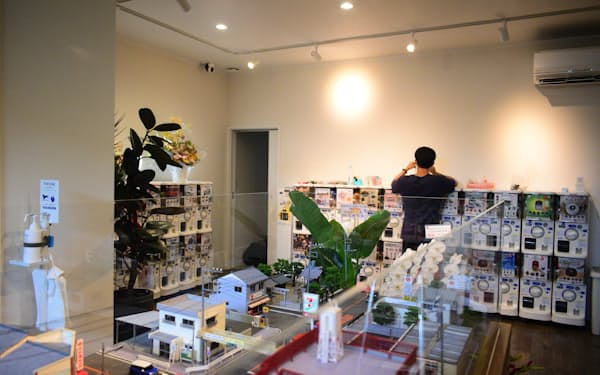 トイズキャビンは新本社内に直営店を開いた（26日、静岡市）