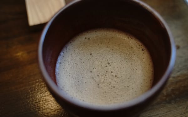 富山県朝日町で受け継がれているバタバタ茶