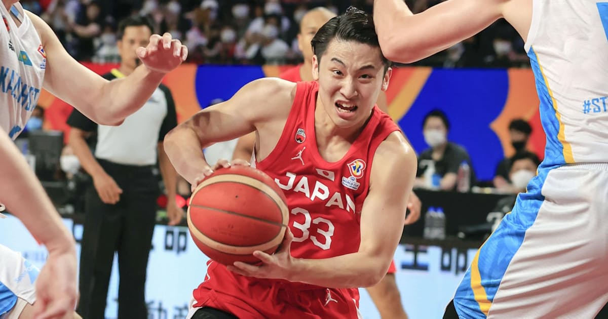 日本、「河村劇場」でカザフ圧倒 バスケ男子W杯予選（写真=共同） - 日本経済新聞