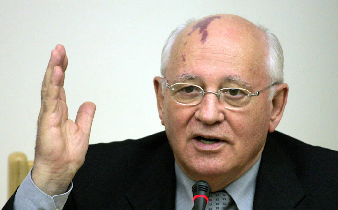 ゴルバチョフ氏死去に悼む声 国連総長 歴史変えた 日本経済新聞 ゴルバチョフ氏死去に悼む声 国連総長 歴史変えた 日本経済新聞