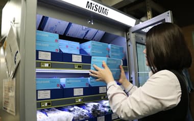 浜松市のソミック石川の工場に消耗品の自動販売機を設置した