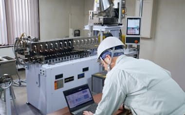 丸喜産業はNECが開発したAIシステムで再生プラスチック製造を合理化する