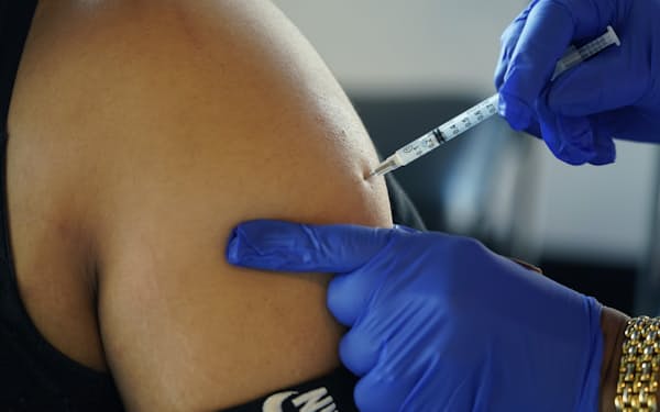 新たなワクチンは英米などで承認が広がる＝ＡＰ