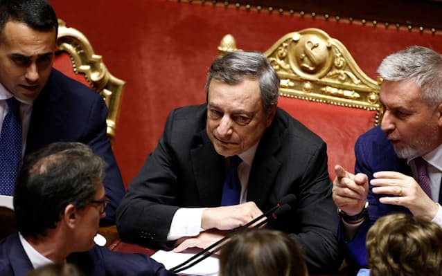 欧州市場 政治リスク警戒 イタリア国債 英ポンド下落 日本経済新聞 欧州市場 政治リスク警戒 イタリア国債 英ポンド下落 日本経済新聞